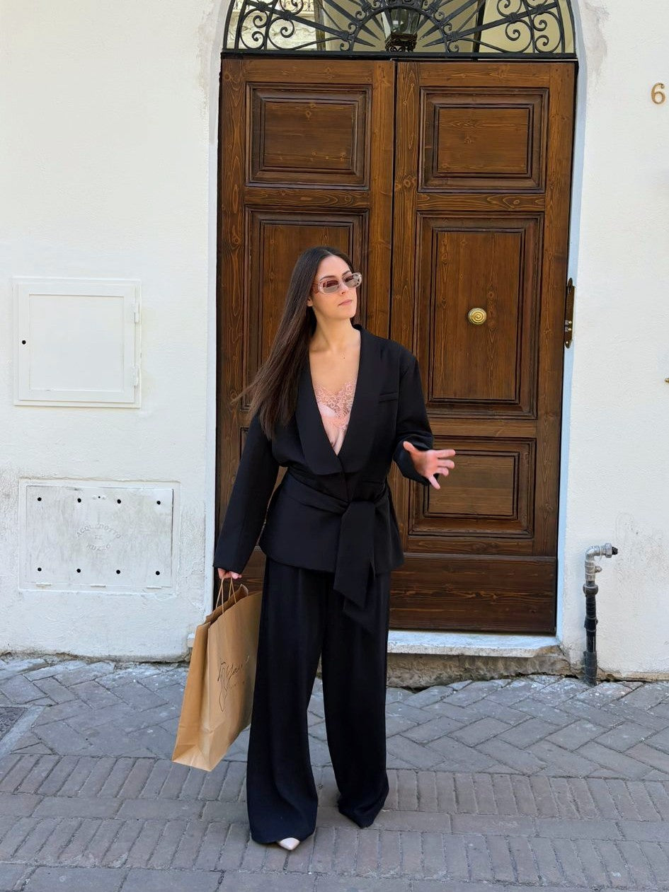 TAILLEUR NOIR CON FUSCIACCA